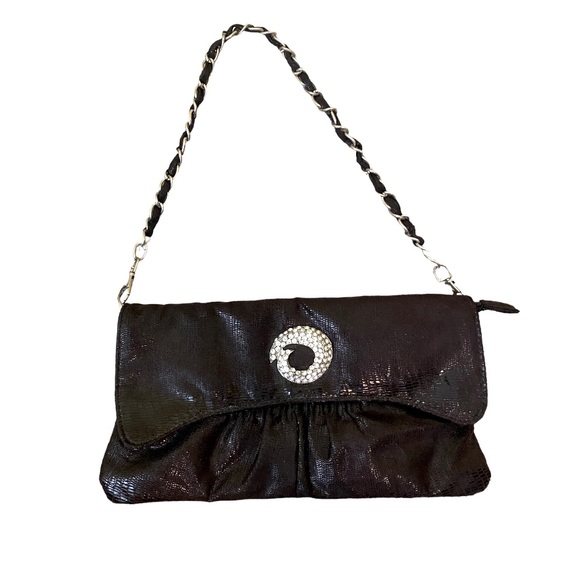 Black Purse Shiny Double Button Closure Silver Chain - Picture 1 of 8